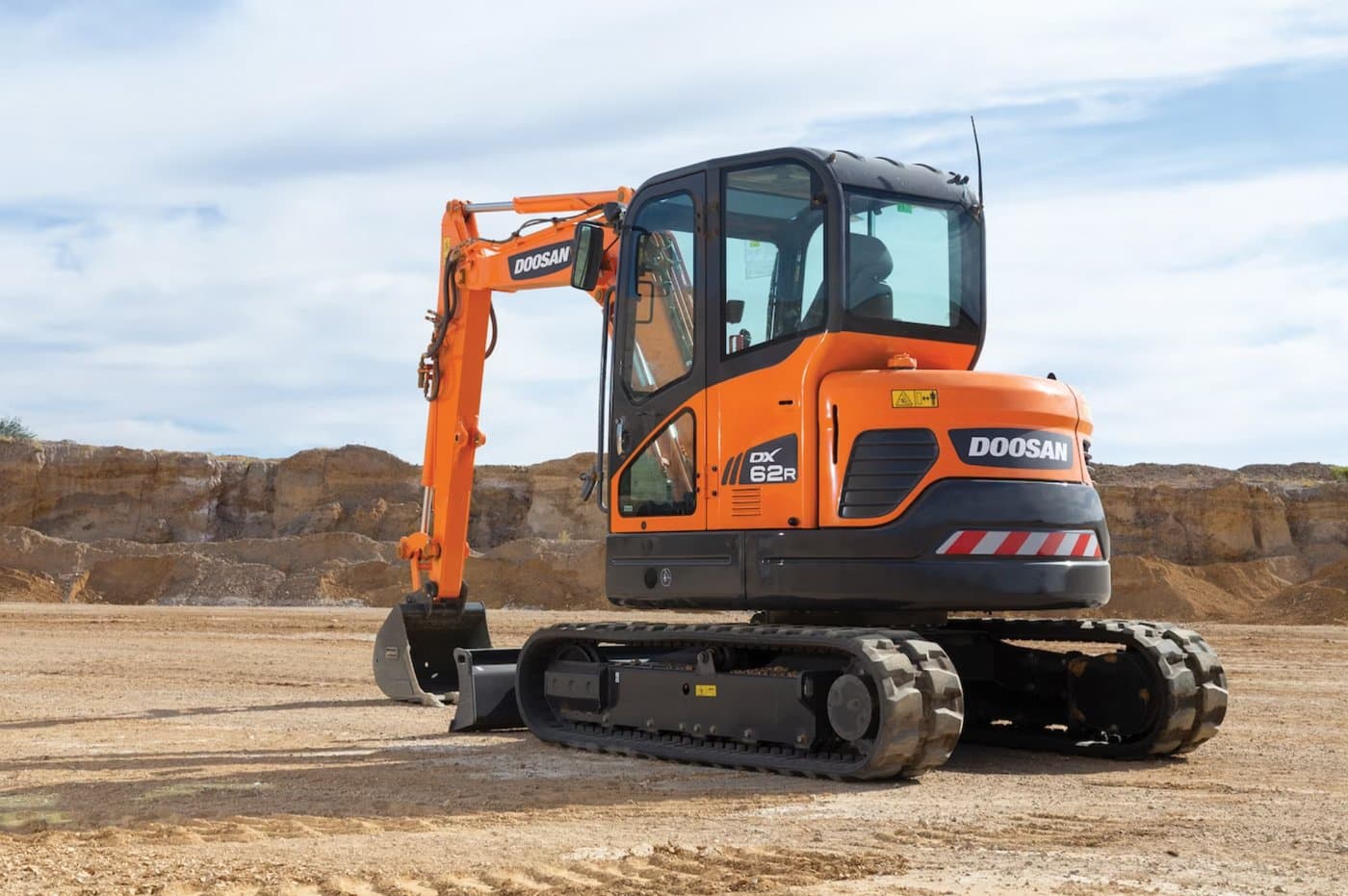 6.25 tonne Doosan big large excavator for work on construction sites plant hire West Yorkshire Cleckheaton